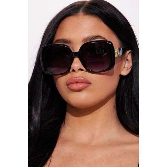 Call Me Baby Square Frame Temple Design Sunglasses‎ Black main image 5